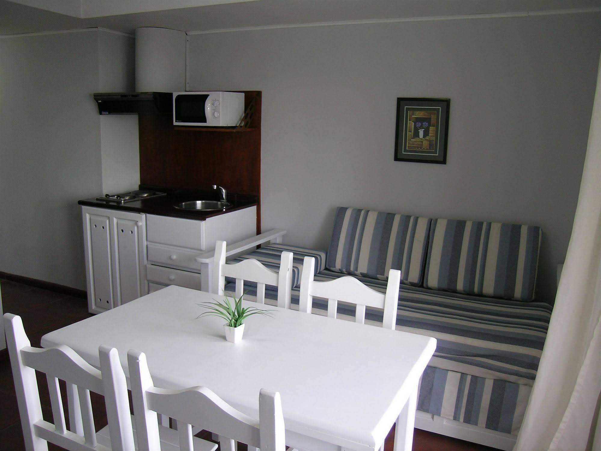 Apartahotel Costa De Mar By Hs